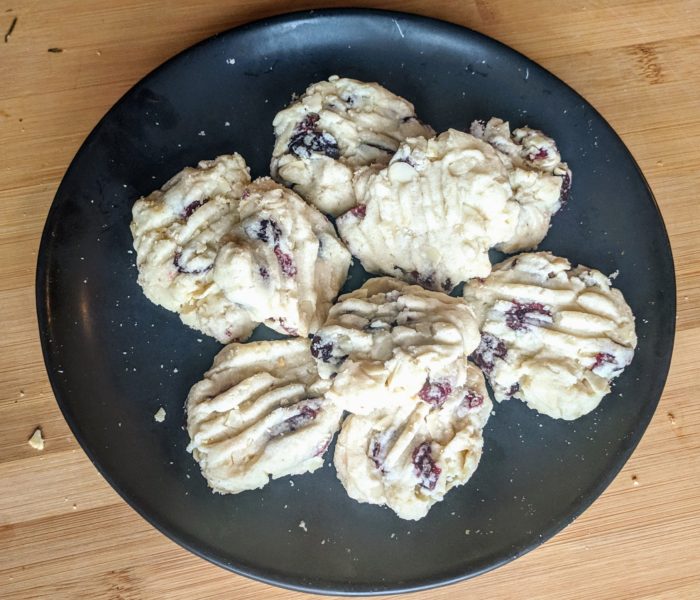 cranberry almond shortbread