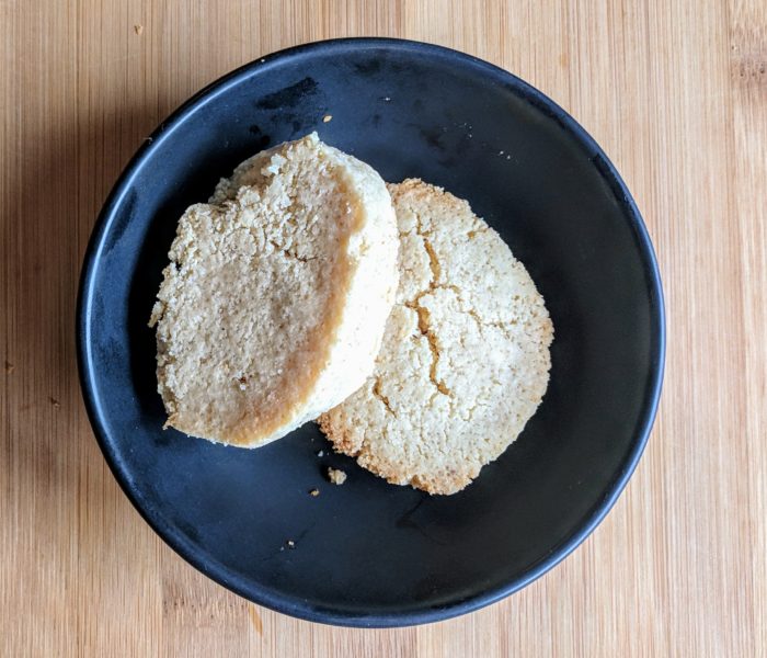 keto almond flour shortbread cookie